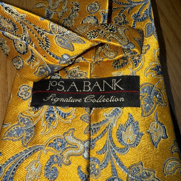 Jos. A. Bank Signature Collection Necktie Floral Made in Italy‎ - Picture 1 of 10